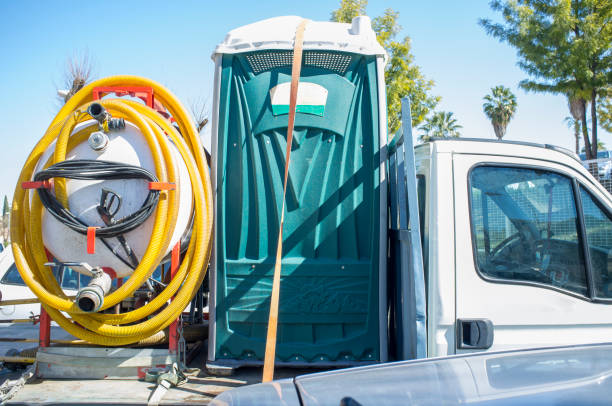 Best Luxury portable toilet rental  in Karnes City, TX